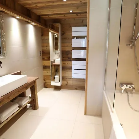 Superbe 5 A 100m Des Pistes, 12 Pers, Terrasse, Balcon - Fr-1-623-321 Chalet Les Gets